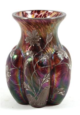 Vase, - Antiques and Paintings