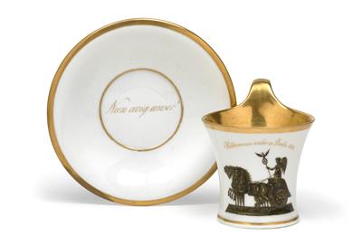 Cup with motto ‘Willkommen wieder in Berlin 1814’ and saucer with ‘Nun ewig unser’, - Oggetti d'arte (mobili, sculture, Vetri e porcellane)