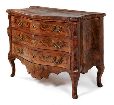 Baroque chest of drawers, - Starožitnosti (Nábytek, Sochařská díla, Sklo, Porcelán)