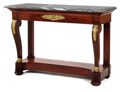 French console table, - Works of Art (Furniture, Sculpture, Glass and porcelain)