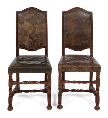 Pair of early Baroque royal chairs, - Starožitnosti (Nábytek, Sochařská díla, Sklo, Porcelán)