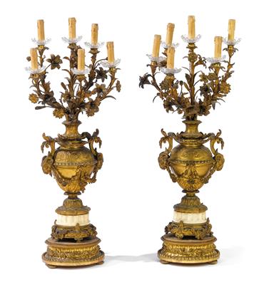 Important pair of large candelabras, - Starožitnosti (Nábytek, Sochařská díla, Sklo, Porcelán)