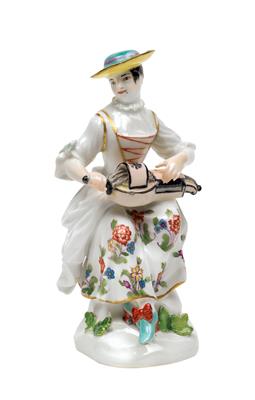 Tyrol lady with hurdy-gurdy, - Works of Art (Furniture, Sculpture, Glass and porcelain)