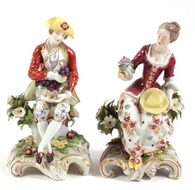 1 Dame mit Blumen, 1 Herr mit Trauben, - Antiques and Paintings