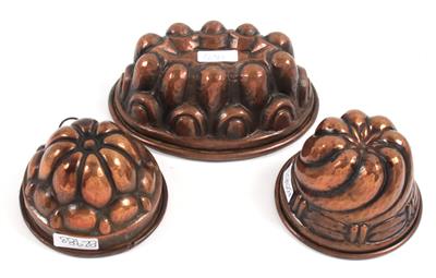 3 kleine Aspikformen, - Winter-Auktion (Antiquitäten, Bilder, Möbel, Teppiche, Design)