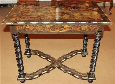 Rechteckiger Tisch, - Winter-Auktion (Antiquitäten, Bilder, Möbel, Teppiche, Design)