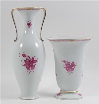 2 Vasen, - Antiquitäten & Bilder
