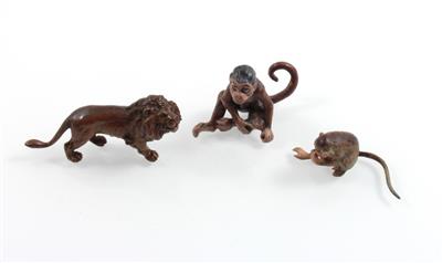 2 Affen, 1 Löwe, - Antiquitäten & Bilder