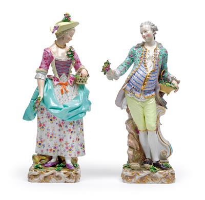 A large pair of figures, a gardener and lady gardener, - Works of Art (Furniture, Sculptures, Glass, Porcelain)