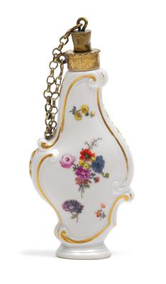 A perfume flaçon with gilded metal mounts, - Works of Art (Furniture, Sculptures, Glass, Porcelain)