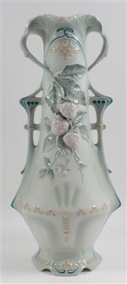 Henkelvase, - Antiques and Paintings