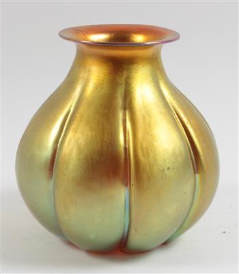 "Myra" - Vase, - Saisonabschluß-Auktion Bilder Varia, Antiquitäten, Möbel, Teppiche und Design