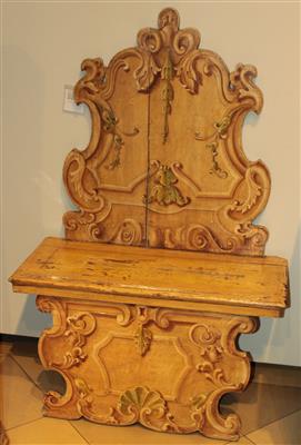 Kl. Sitzbank im italienischen Renaissancestil, - Saisonabschluß-Auktion Bilder Varia, Antiquitäten, Möbel, Teppiche und Design