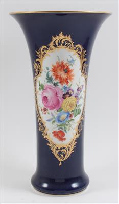Vase, - Saisonabschluß-Auktion Bilder Varia, Antiquitäten, Möbel, Teppiche und Design