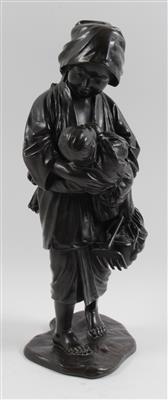 Bronzefigur einer Mutter mit Kind - Summer-auction