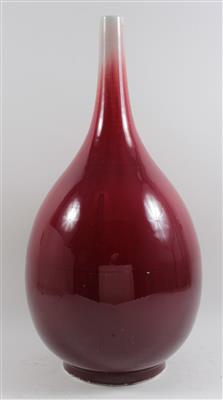Vase mit kupferroter Glasur, - Summer-auction