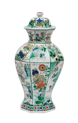 Famille verte Deckelvase - Summer-auction