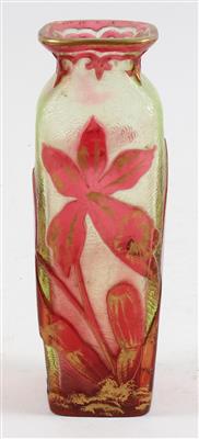 Kleine Vase mit Blumendekor, - Summer-auction