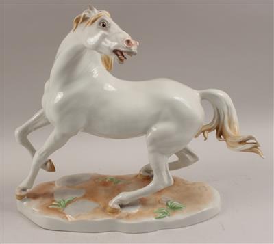Scheuendes Pferd, - Summer-auction
