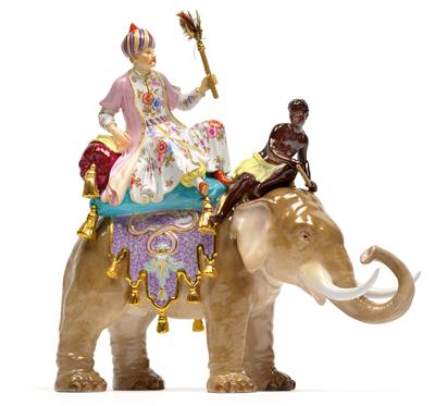 A elephant with a sultan and Moorish figure, - Starožitnosti (Nábytek, Sochařská díla, Sklo, Porcelán)