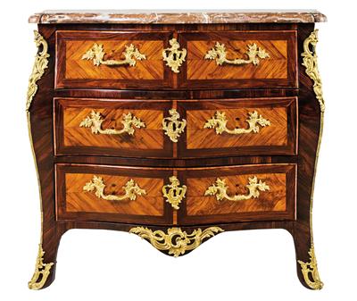 French chest of drawers, - Works of Art (Furniture, Sculpture, Glass and porcelain)
