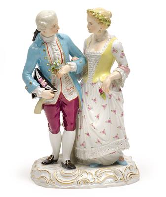 An elegant couple in conversation, - Oggetti d'arte (mobili, sculture, Vetri e porcellane)
