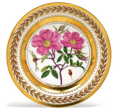 A Russian botanical plate ‘Rosier d'hudson a Feuilles de Saule’, - Works of Art (Furniture, Sculpture, Glass and porcelain)