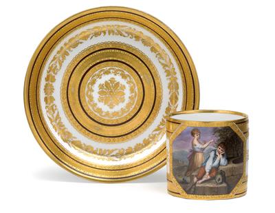 A pictorial cup and saucer, - Oggetti d'arte (mobili, sculture, vetri e porcellane)