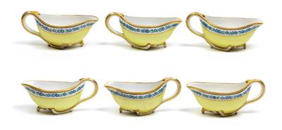 Small saucières or drinking bowls with handles, - Oggetti d'arte (mobili, sculture, vetri e porcellane)