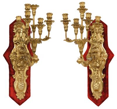 A pair of appliques, - Works of Art (Furniture, Sculptures, Glass, Porcelain)