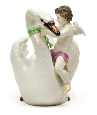 A sugar bowl with cover from the Swan Service, - Works of Art (Furniture, Sculptures, Glass, Porcelain)