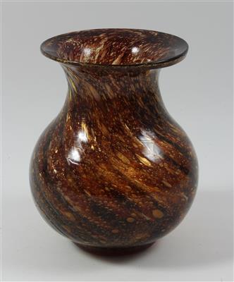 Vase, - Antiques and Paintings