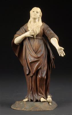 A figure of Mary Magdalene, - Oggetti d'arte