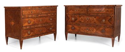 Pair of Neo-Classical chests of drawers, - Oggetti d'arte