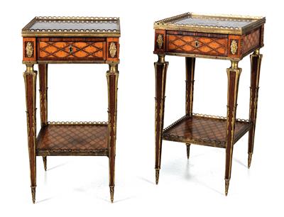 Rare pair of English side tables, - Oggetti d'arte