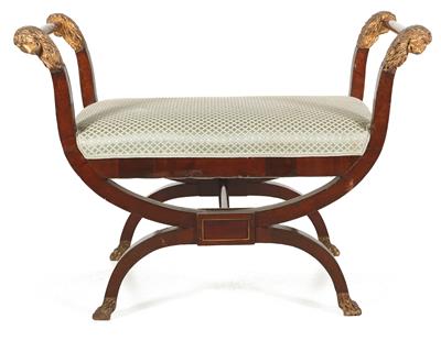 Large Italian bassinet stool, - Oggetti d'arte