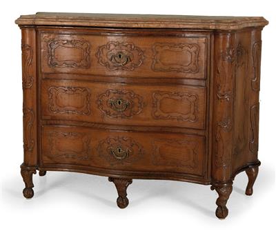 Small elegant late Baroque chest of drawers, - Works of Art