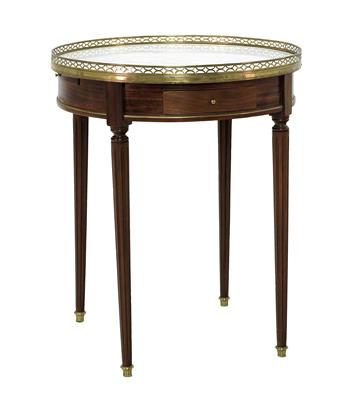 A round French salon side table, - Selected by Hohenlohe
