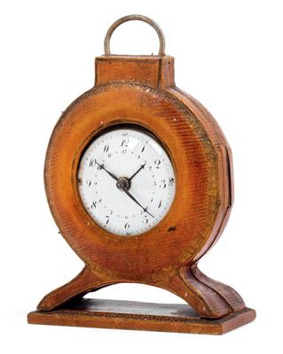 A Baroque coach clock in its original leather case - Oggetti d'arte