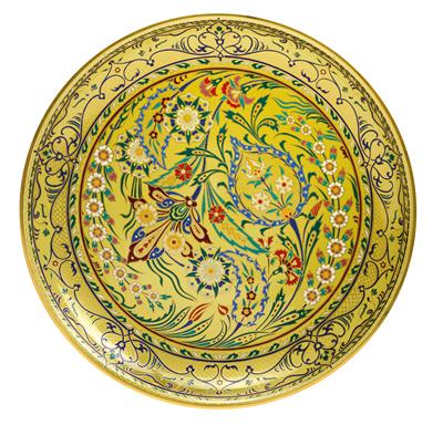 A Lobmeyr plate in 'Persian style', - Starožitnosti