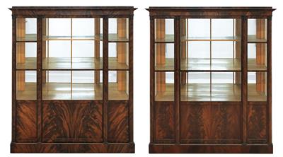 Pair of Biedermeier vitrines, - Oggetti d'arte