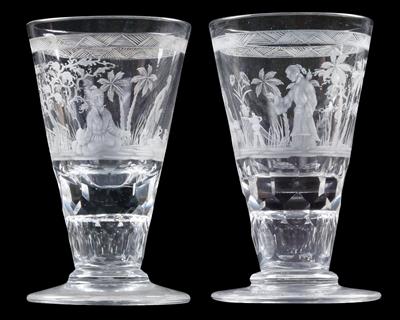 A pair of tea glasses with Chinoiseries, - Starožitnosti