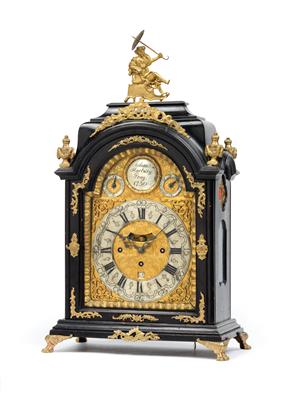 A Baroque bracket clock from Prague - Furniture and works of art