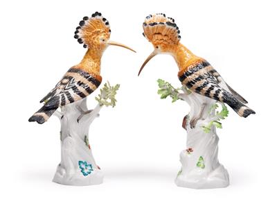 A pair of hoopoes sitting on foliate trees with flowers, - Furniture and works of art