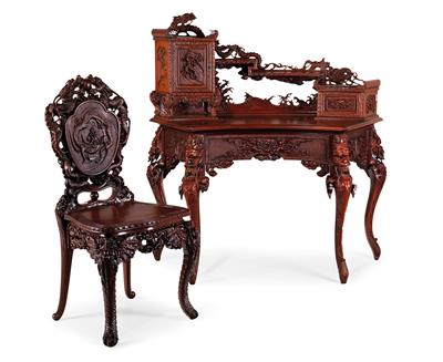 Writing desk with chair with Chinoiserie decoration, - Nábytek