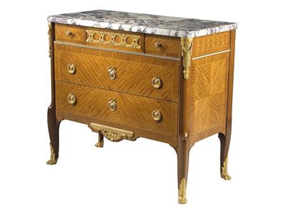 A French salon chest of drawers, - Works of Art - Furniture, Sculptures, Glass and Porcelain