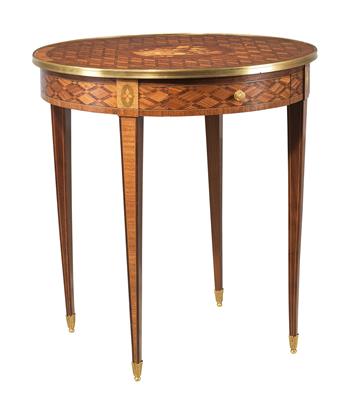 A French salon table of round form, - Oggetti d'arte - Mobili, sculture, vetri e porcellane