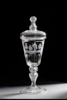 A goblet with cover, “David and Goliath”, - Starožitnosti - Nábytek, Sochařská díla, Sklo a Porcelán