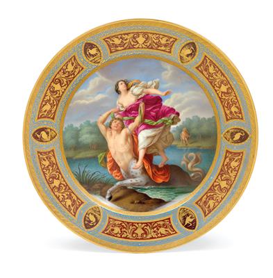 A pictorial plate “The Abduction of Deianira”, - Starožitnosti - Nábytek, Sochařská díla, Sklo a Porcelán