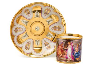 A picture cup “The judgement of Paris” after Angelika Kauffmann and saucer, designed by Anton Kothgasser, - Starožitnosti - Nábytek, Sochařská díla, Sklo a Porcelán